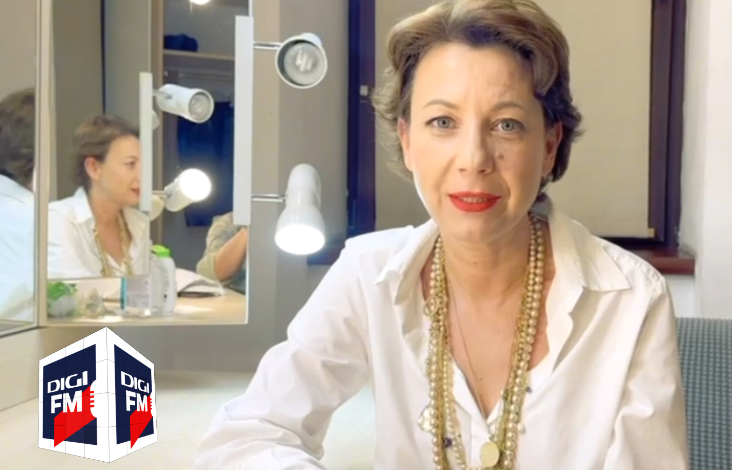 mirela oprisor scoala