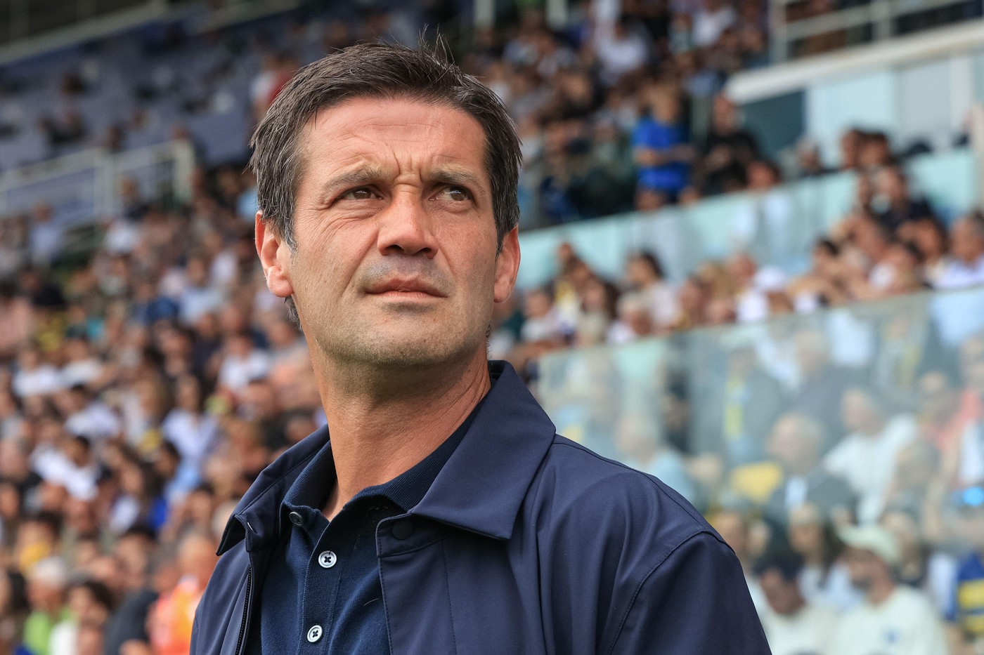 Parma, Italy. 03rd May, 2025. Cristian Chivu (Head Coach Parma Calcio) during Parma Calcio vs Como 1907, Italian soccer Serie A match in Parma, Italy, May 03 2025 Credit: Independent Photo Agency/Alamy Live News