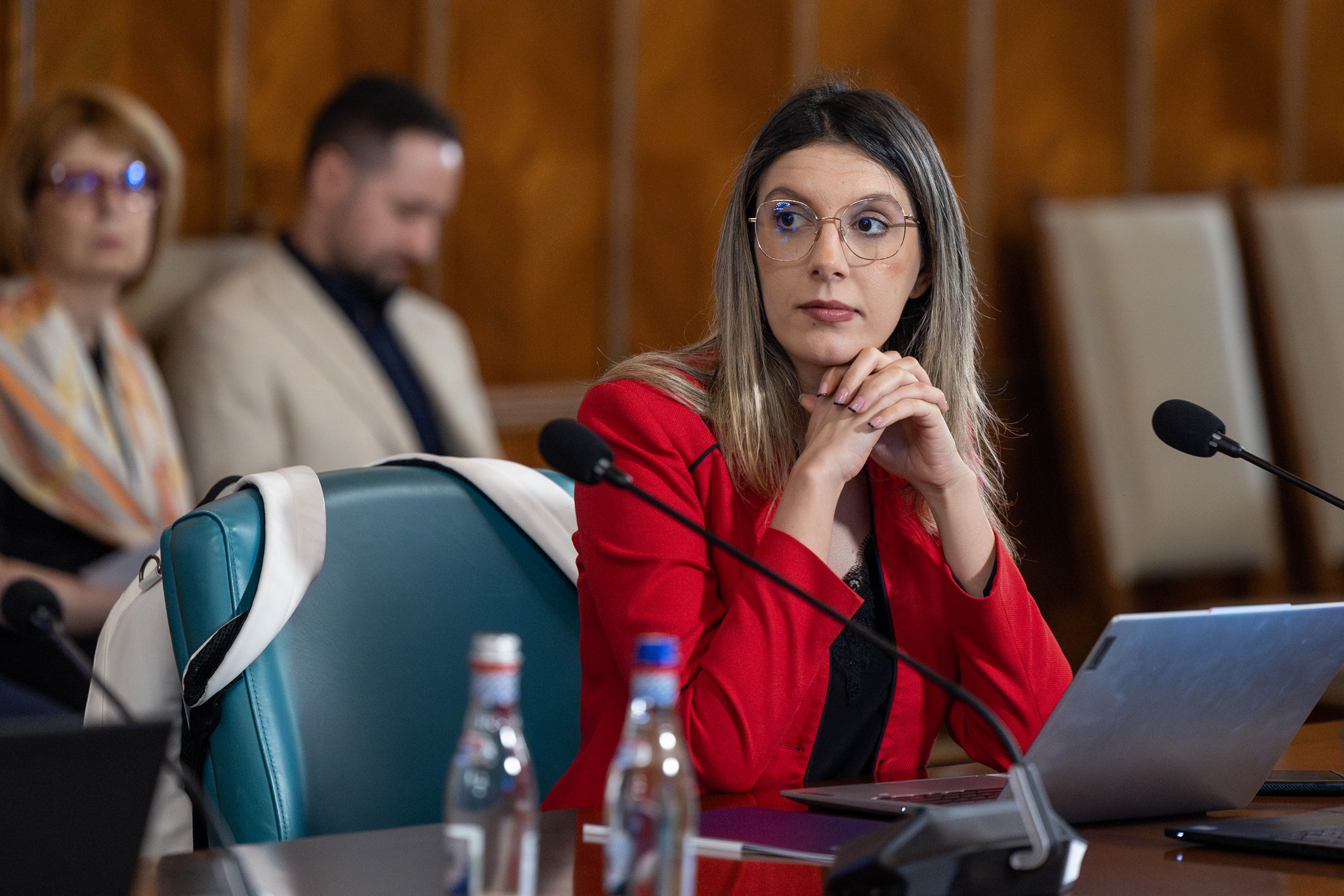 diana buzoianu