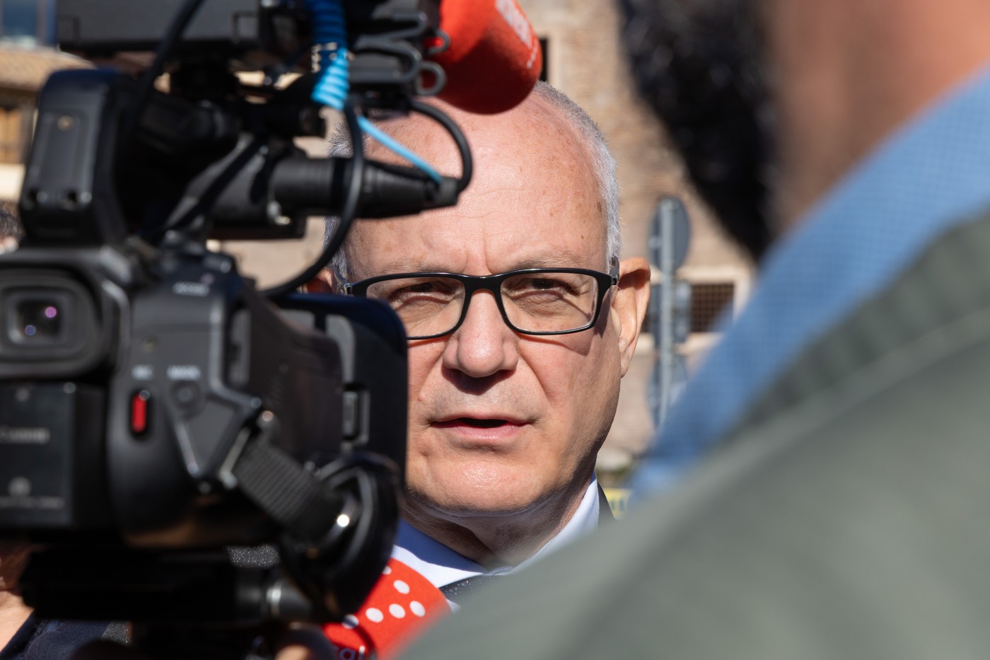 Rome, Roberto Gualtieri pays tribute to Octay Stroici, who died after the collapse of the Torre dei Conti.