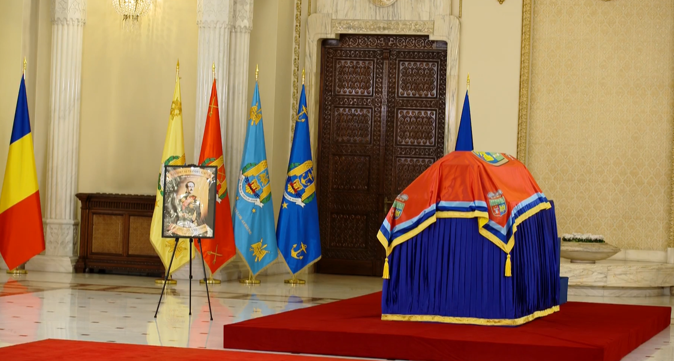 Sicriul cu rămăşiţele pământeşti ale lui Grigore Alexandru Ghyka