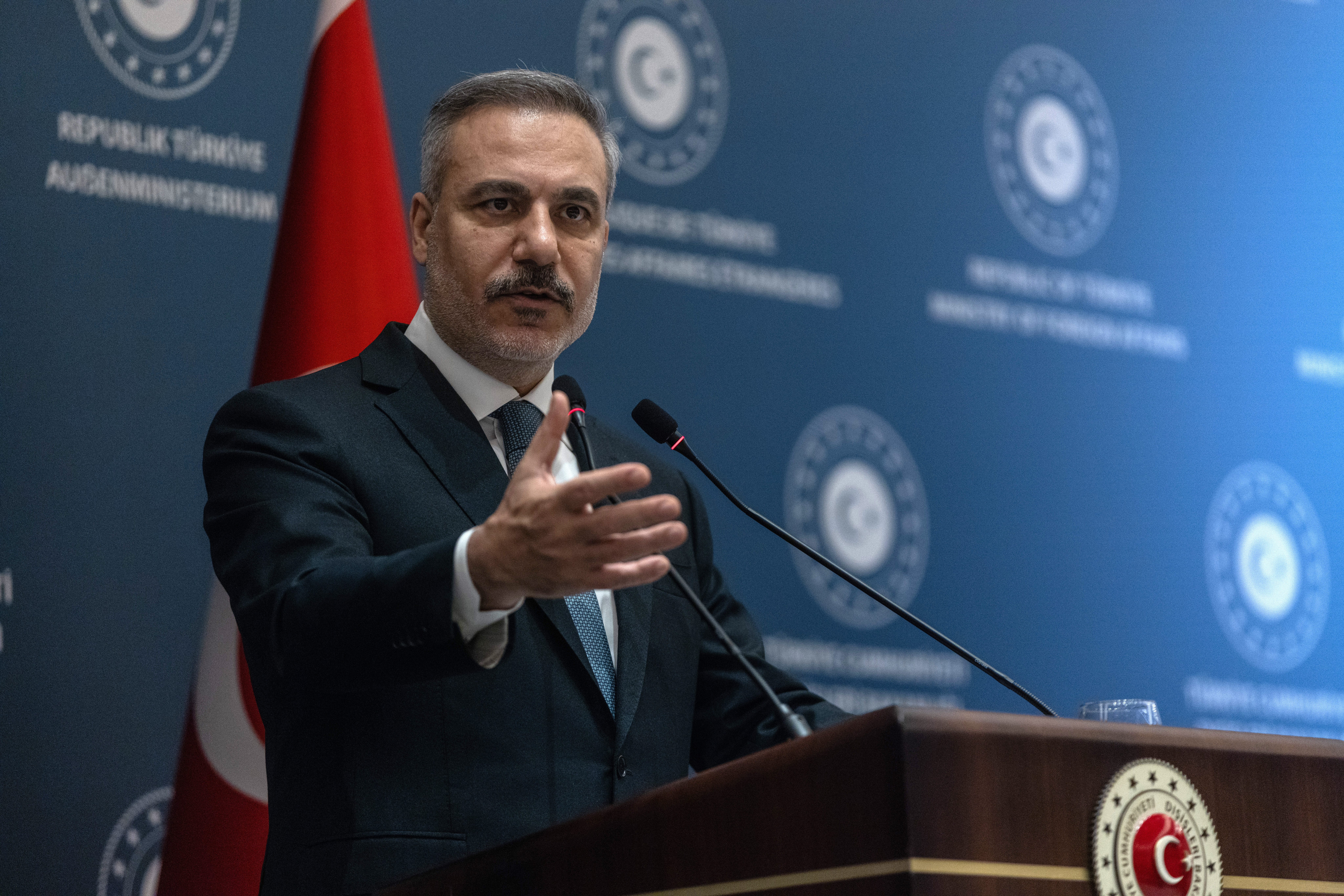 Turkey's Foreign Minister Meets His Iranian Counterpart As Regional Tensions Rise